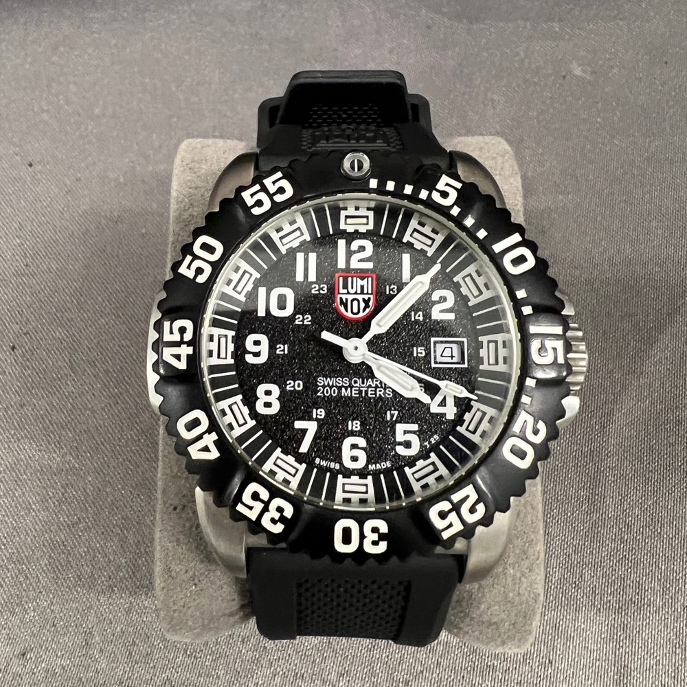 Luminox 3150 Navy Seal Steel Colormark Tactical Watch Stainless Steel 200m